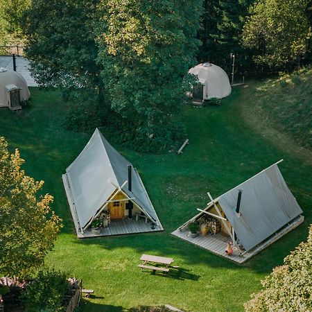 Altipik - Lodges Insolites Mont-Saxonnex エクステリア 写真