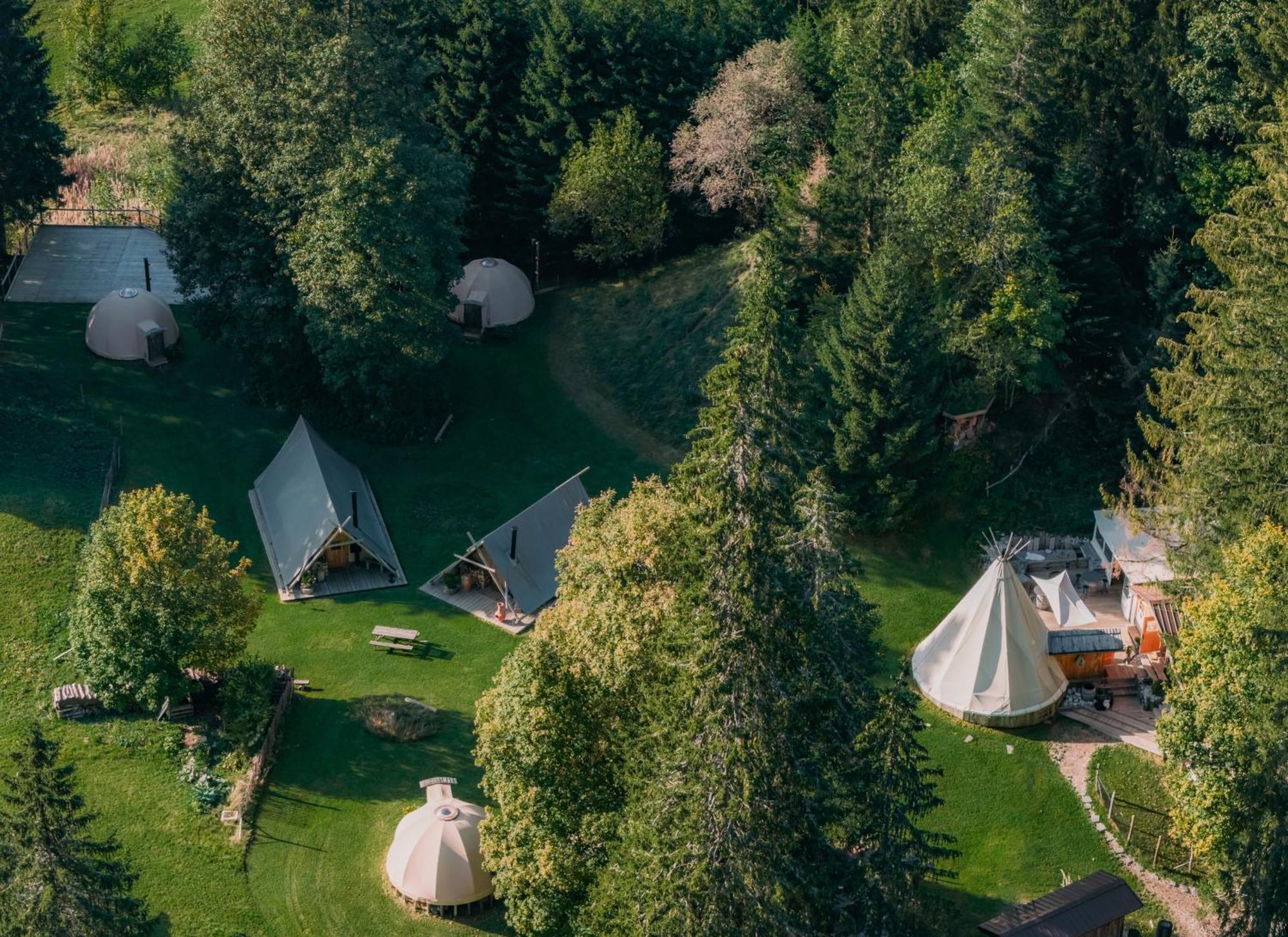 Altipik - Lodges Insolites Mont-Saxonnex エクステリア 写真